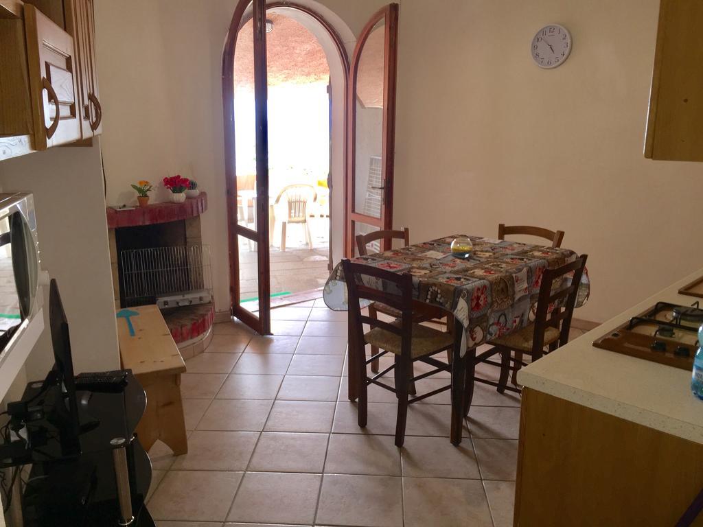 Appartamenti In Villa La Marinedda ايزولا روسا المظهر الخارجي الصورة